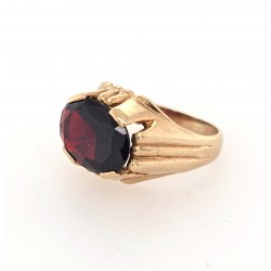 Pre Owned 9ct Garnet Signet Ring ZX942